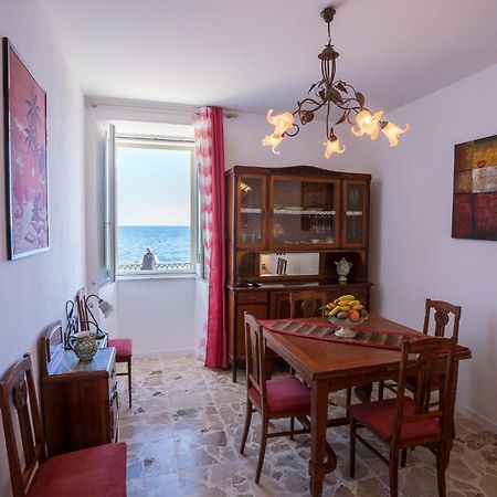 Maniace Sea View Apartment By Ortigia Apartments Syrakusa Exteriör bild