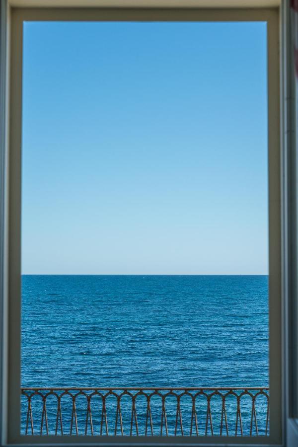 Maniace Sea View Apartment By Ortigia Apartments Syrakusa Exteriör bild